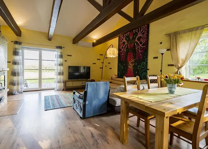 Semesterbostad Ninnujarve Private Holiday Nasva (Saare)