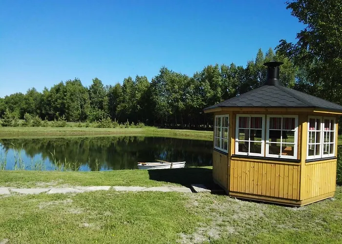 Ninnujarve Private Holiday * Nasva (Saare)